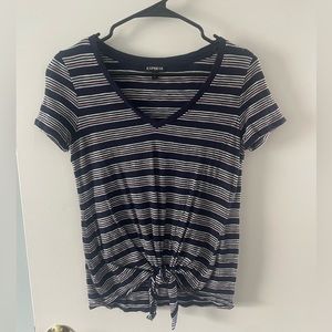 Express front-tie, striped t-shirt